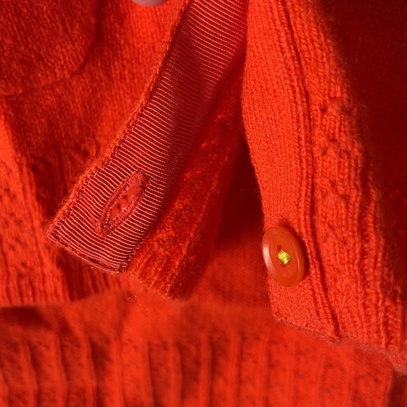 Cashmere Charlie and Robin Button cardigan Sweater - Picture 8 of 8
